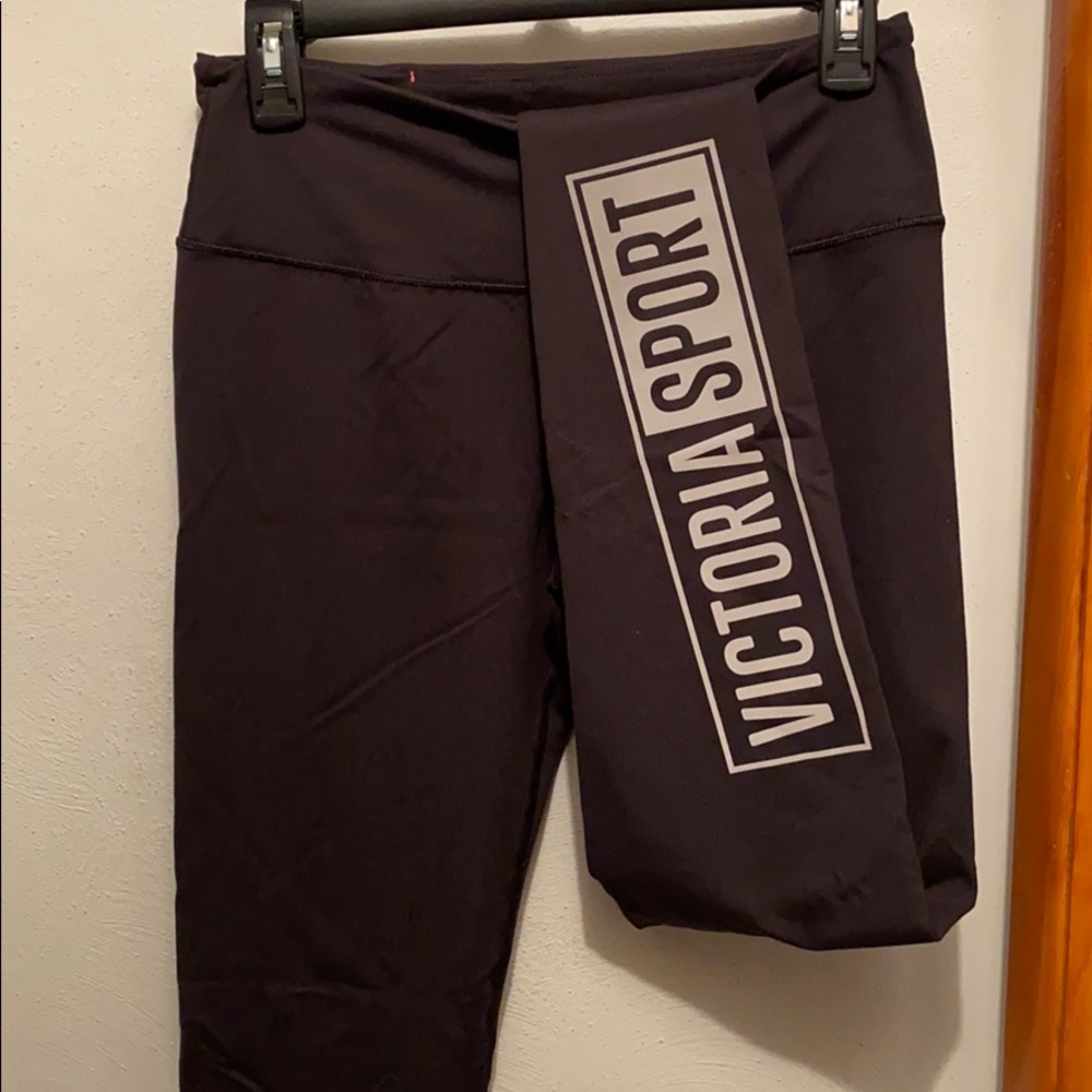 Knockout by Victoria’s Secret leggings